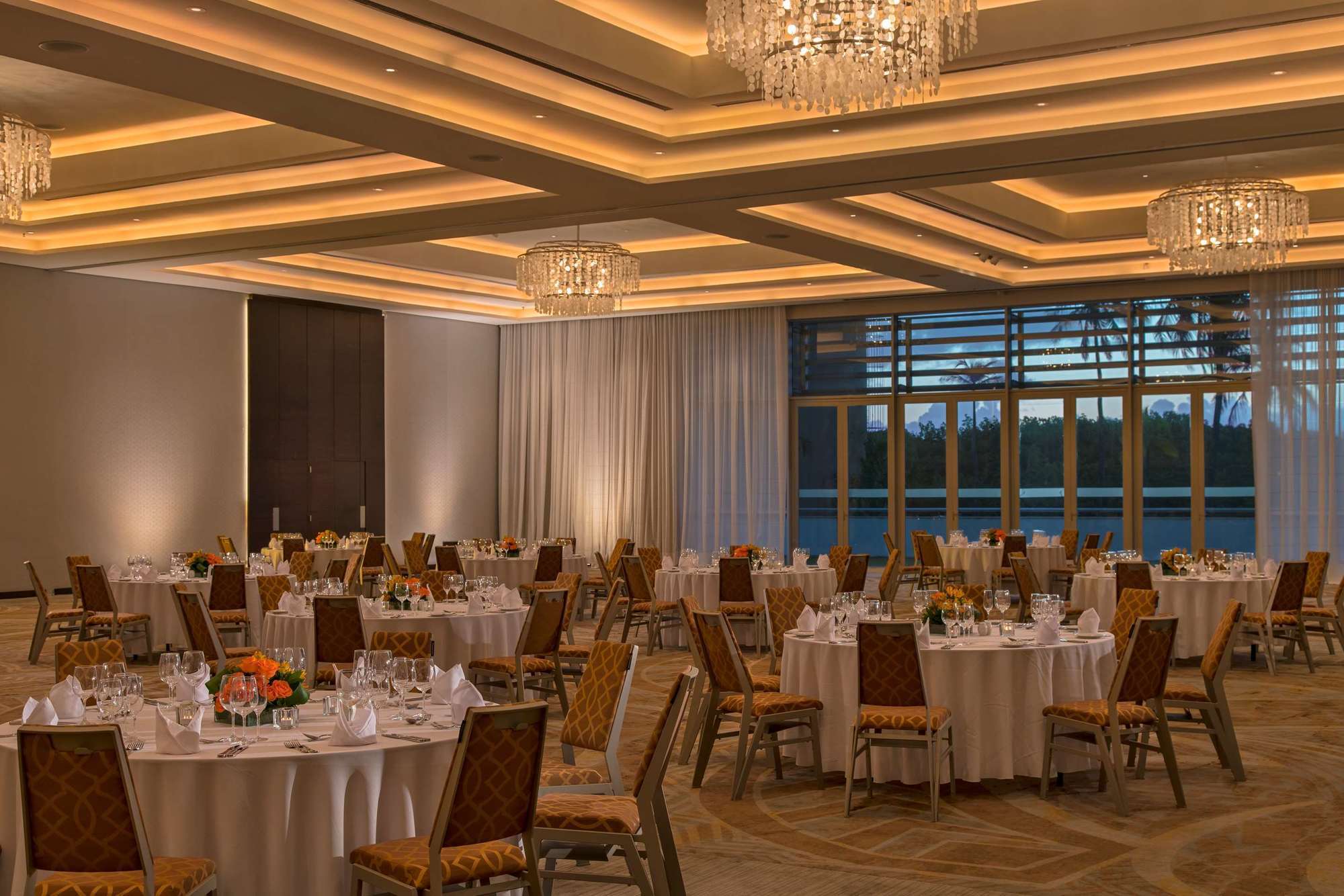 Sheraton Reserva Do Paiva カボ・デ・サント・アゴスチーニョ エクステリア 写真 The ballroom at the Ritz-Carlton, Laguna Niguel