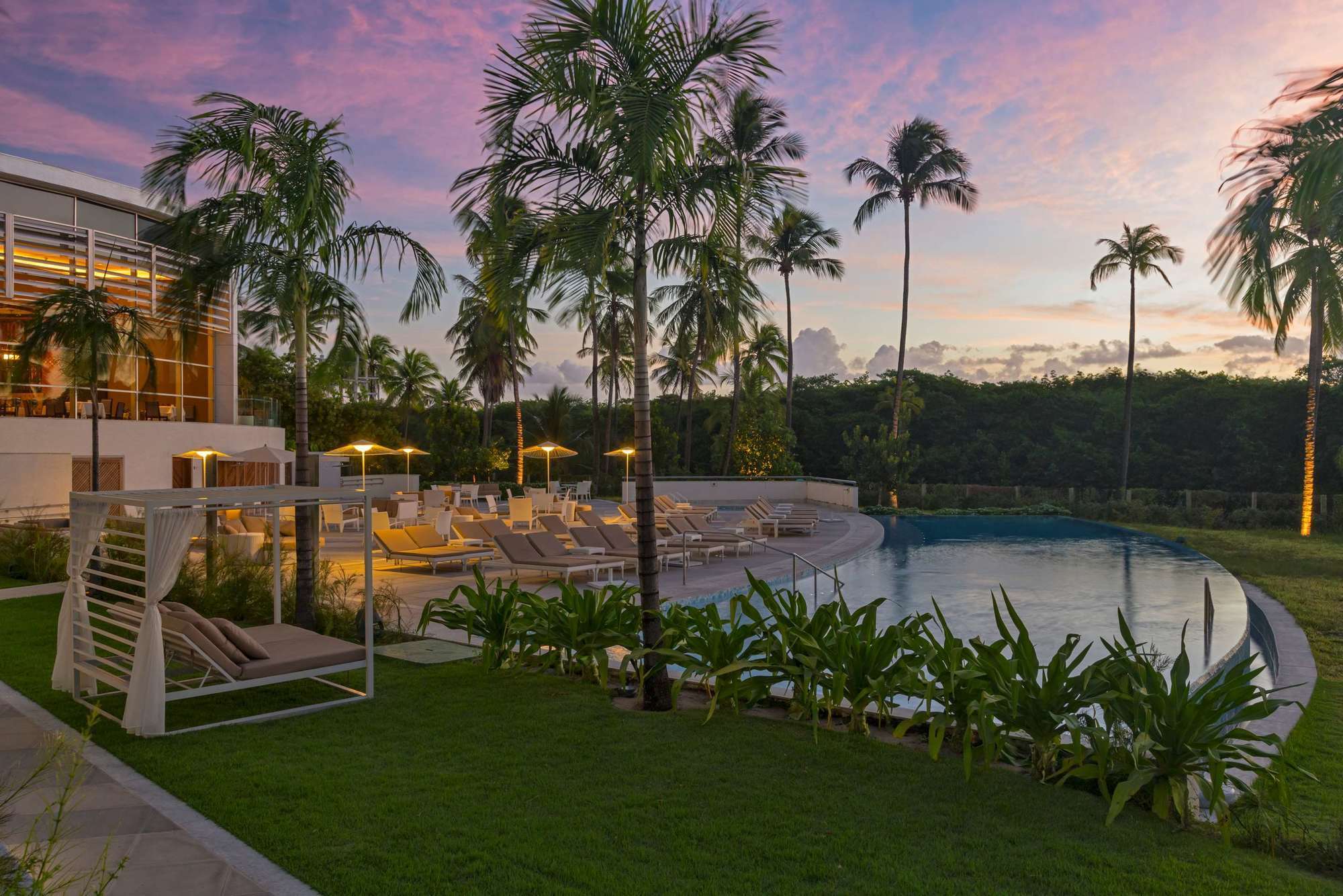 Sheraton Reserva Do Paiva カボ・デ・サント・アゴスチーニョ エクステリア 写真 The swimming pool at the resort