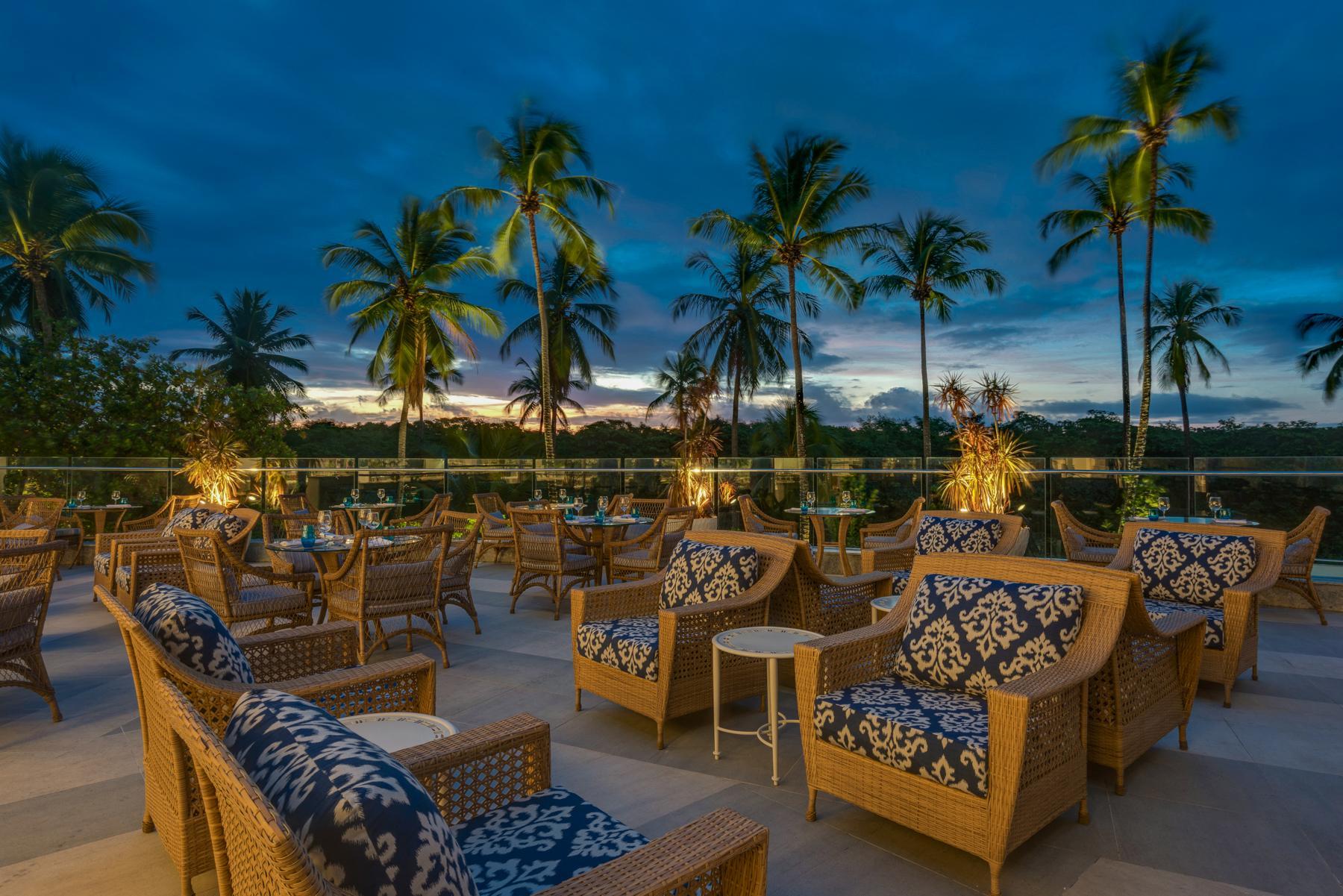 Sheraton Reserva Do Paiva カボ・デ・サント・アゴスチーニョ エクステリア 写真 The rooftop bar at the hotel