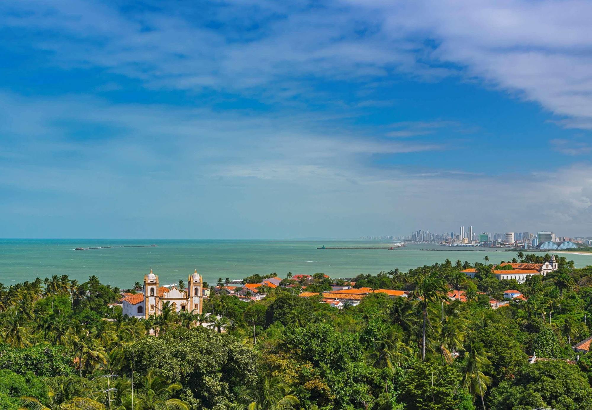 Sheraton Reserva Do Paiva カボ・デ・サント・アゴスチーニョ エクステリア 写真 View of the city from the hill of the same name