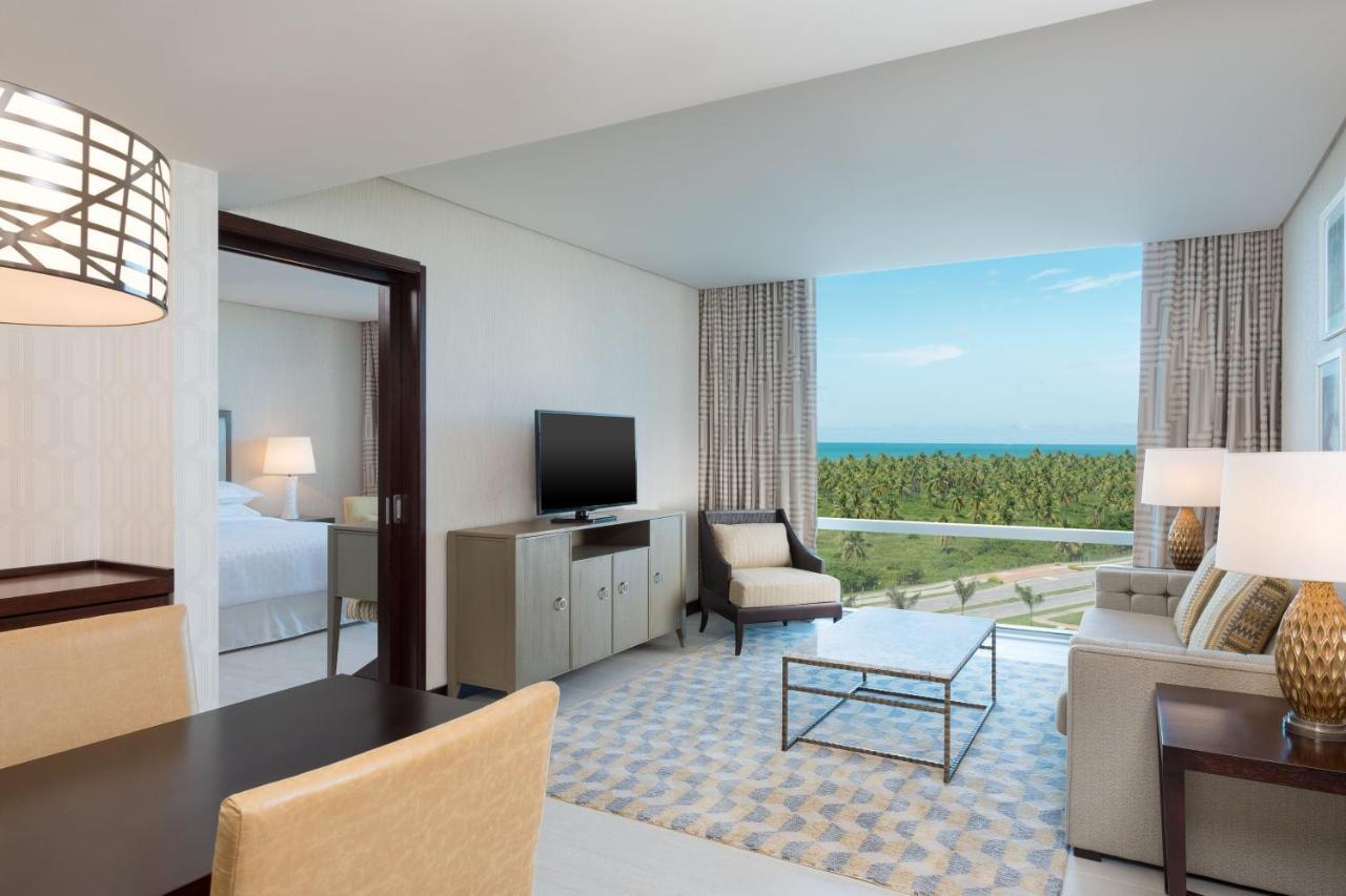Sheraton Reserva Do Paiva カボ・デ・サント・アゴスチーニョ エクステリア 写真 A suite at the Hilton Cancun Resort